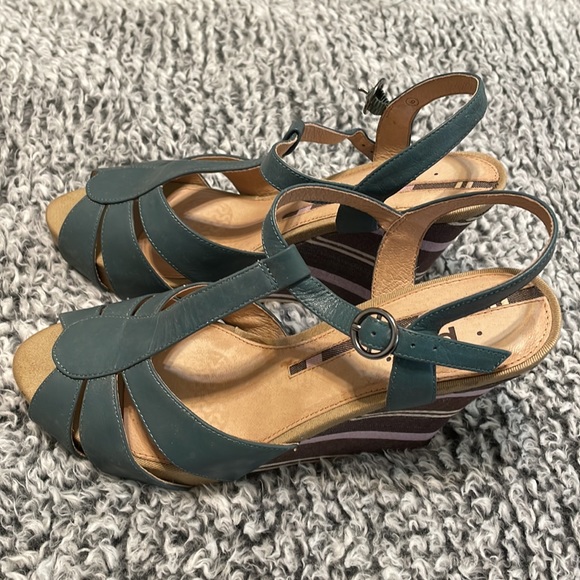 Pink Studio wedges - Picture 2 of 10